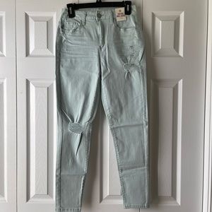 NWT Juniors Ankle High Rise Jeggings